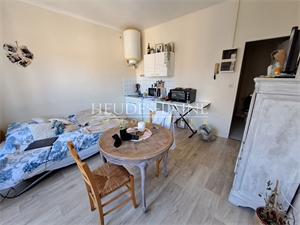 appartement à la location -   50300  AVRANCHES, surface 20 m2 location appartement - APR701513